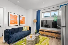 Jungle House | AirCon | Sleeps 8 | Near WEM & DT! - Image 4