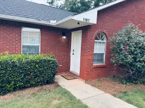 Home In Auburn/ 3 Free Parking - Image 5