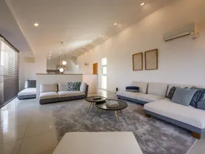 [Entou Village, 1 private building] Sea view villa | With a Jacuzzi | Up to 12 people | Ideal for group stays! - Image 3