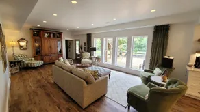 Green Acres Terrace - Image 3