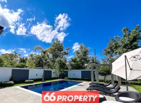 Discount for Weeks Stay! Luxury Villa by Shopping - Image 2