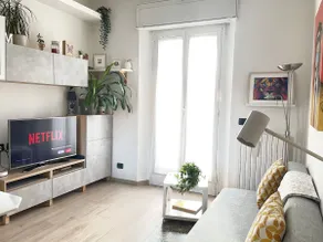 Milan 9 min- Elegant apt 4 Guests • WIFI+A/C - Image 4