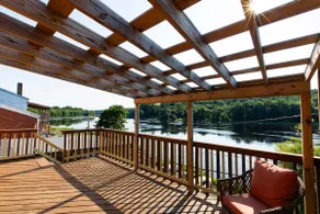 Spacious Downtown Hallowell River View Apartment - Image 3