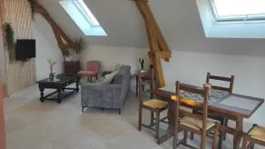 The Poplar Tree House - Image 3