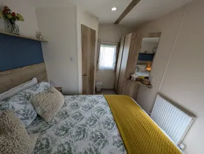 Seaside fun for all ages - 2BR dog friendly - Image 2
