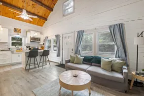 Modern Mountain Lake Cabin Getaway - Image 3
