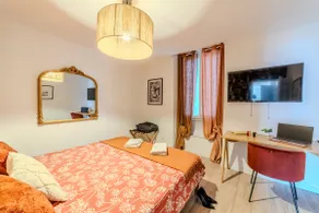 Dahlia 2–4 people Parking & Air conditioning - Roanne city center - Image 4
