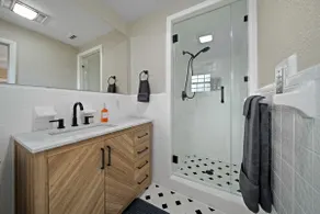 Relaxing, Cozy 3BR Pool Home with King Suite! - Image 3