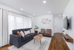Modern Comfort |3BDR | Near DTW & Downtown Detroit - Image 2
