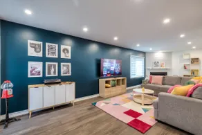 Entire Home | Toronto Hub | Thermea SPA | 12 Guest - Image 4