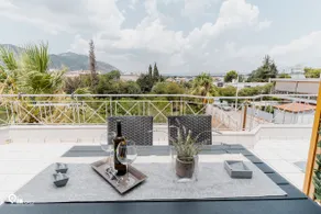 Phevos & Athena - Seaside View Luxury Studio in Nea Makri - Image 3