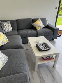 Whispering Waves Guest house, Brighton-8 mins, Guests 4, Beachfront, Free parking, WiFi, Kitchen and AC - Image 5