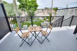 Montreal's Guest Palace in a 2bedroom Apartment - Image 4