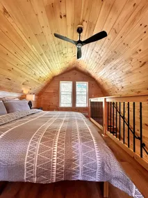 Waterfront cottage, wood stove, hot tub! - Image 2