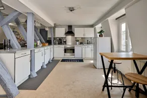 Characterful, charming apartment - Image 4