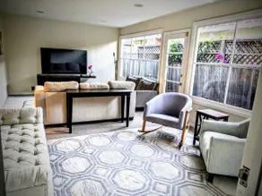 Serene & Charming Home in Atherton border - Image 5