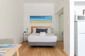 Loft style apartment - large balcony, parking - Image 3