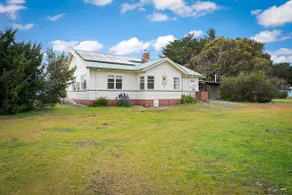 Cooinda Coastal Retreat - Image 2