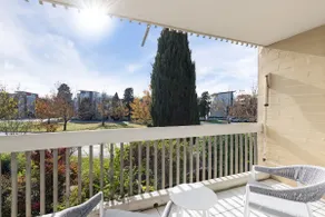 2-Bedroom, Kingston home, Parking & Wifi - Image 2