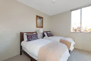 2-Bedroom, Kingston home, Parking & Wifi - Image 3