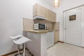 P Koklas Apartments - Image 4