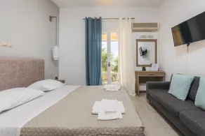 P Koklas Apartments - Image 5