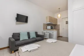 P Koklas Apartments - Image 2
