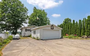 Coady Lakefront, 4BR, Hot-Tub, Kayak, Pets ok, S14 - Image 4