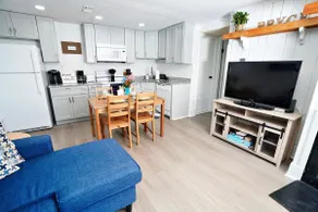 Mountain View’s, pet friendly, patio sunrises - Image 2