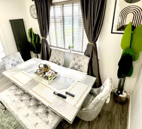 Home away from home - Image 3