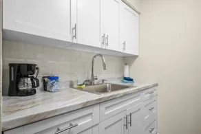 Welcoming Apartment | 2 Beds | Kitchen | Sofa bed - Image 3