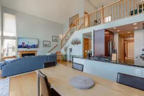Beachfront Retreat in Manchester, 3 Bed/4 Bath - Image 3