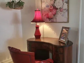 Best Value 2BR Apt | King Bed & Fast Wi-Fi - Image 3
