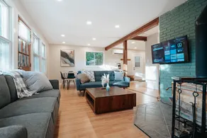 Charming Lakefront Cottage w/ Hot Tub & Fire Pit - Image 2