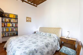 S Eugenia - Outside the walls with parking - NaonBnB - Image 2