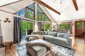 Cozy Chalet by Lake Wallenpaupack w/ HotTub - Image 5