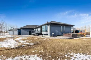 Peaceful prairie getaway close to Calgary - Image 4