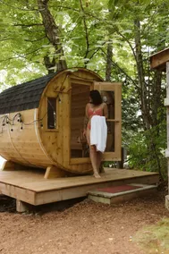 [FoxDen] Lakefront Cottage|Sauna|Hot TublFireplace - Image 2