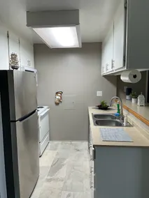 Stylish Condo in Long Beach - Plz Read Description - Image 3