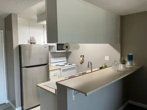 Stylish Condo in Long Beach - Plz Read Description - Image 4