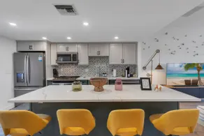 Downtown UA - Private Modern Desert Oasis w HotTub - Image 2