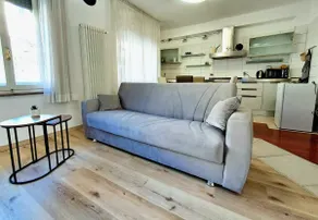 Isola Holiday - Image 2