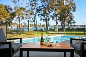 Bayside Hideaway - Image 5