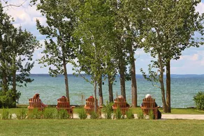 Sylvan Lake Retreat | 7-Min Walk to Lake | A/C BBQ - Image 2