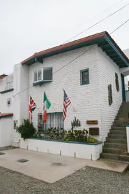 Las Tres Banderas Beach House - Image 4