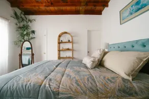 Las Tres Banderas Beach House - Image 2