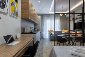 La Casa Luxury Apartment - Image 5