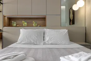La Casa Luxury Apartment - Image 2