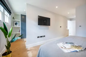 Spitafield’s Best Town house - Image 5