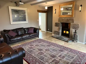 Le Chêne - with Aircon - Sleeps 6 - Image 4